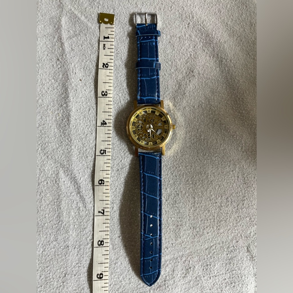 Men’s skeleton watch - Picture 2 of 5